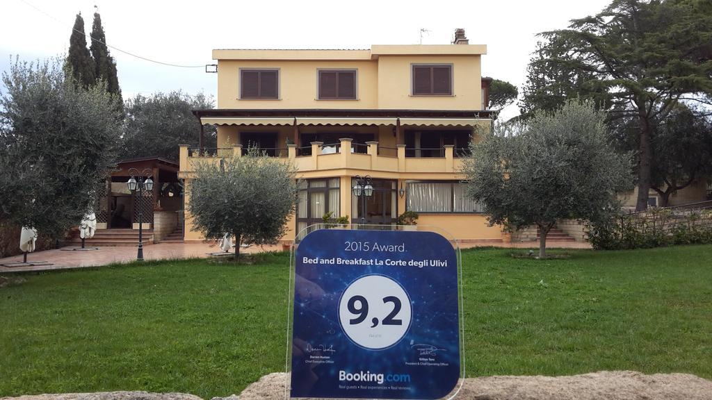 Bed And Breakfast La Corte Degli Ulivi Civitavecchia Kültér fotó